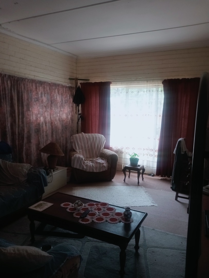 4 Bedroom Property for Sale in Petrusburg Free State